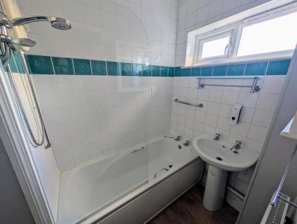 PXL_20250225_0918143