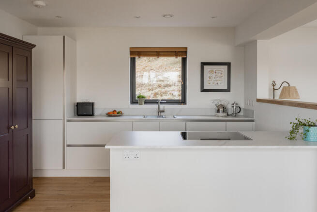 269916 - 3 Achnacree Bay View, Oban-16.jpg