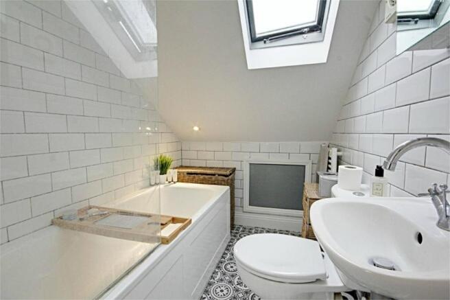Photo 10