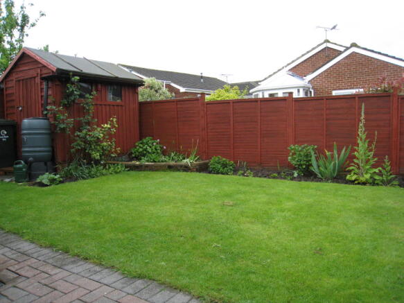 Photo 8
