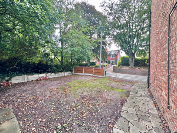 Crewe Road, Nantwich, Cheshire photo 4
