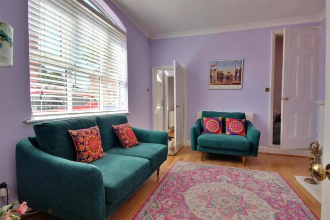 2 bed End of Terrace for sale Image 6