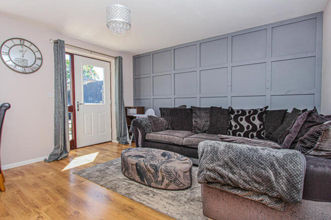 Harrington Road, Irthlingborough photo 4