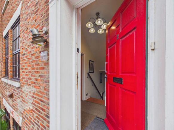 4 bed Town House for sale Image 11