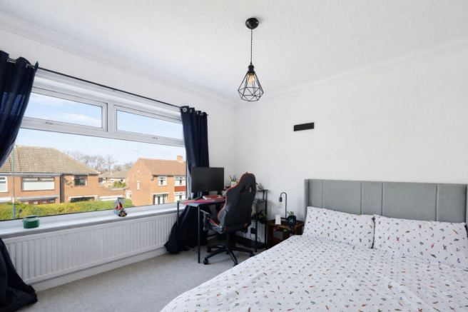 3 bed Semi-Detached for sale Image 12