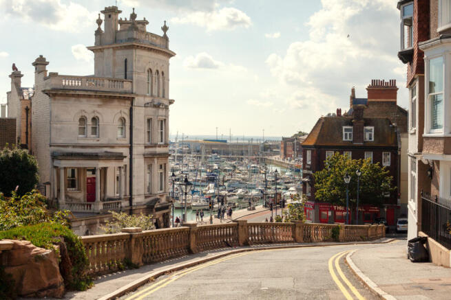 180377 - Abbots Hill, Ramsgate, Kent (46).jpg