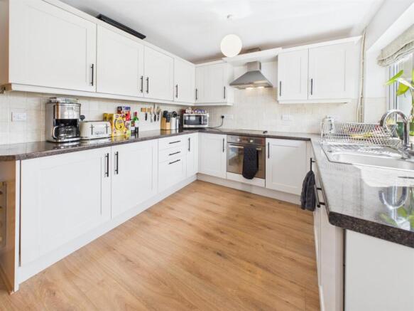 CAM03789G0-PR0059-ST