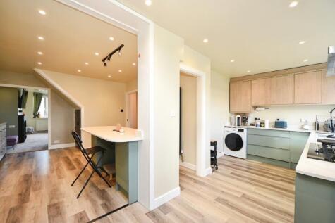 Kingsand Road, London, SE12