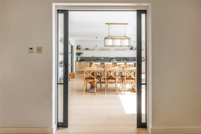 Dining/Kitchen