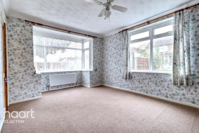 Upper Park Road, Clacton-On-Sea photo 3