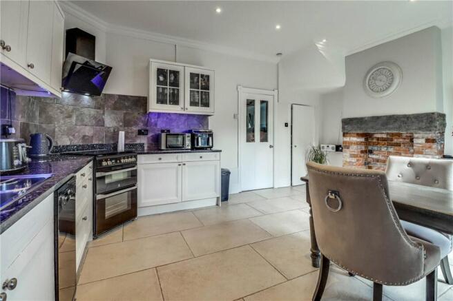 Kitchen/Dining