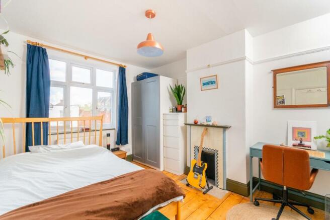 DAORRELLUB11 - Bedroom F.jpg