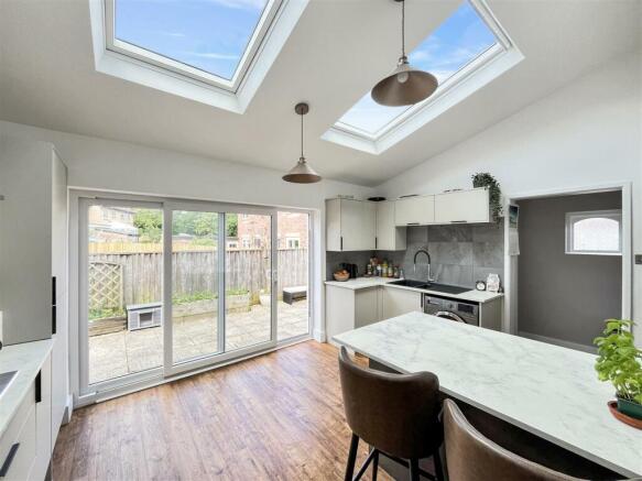 Kitchen/Breakfast Room