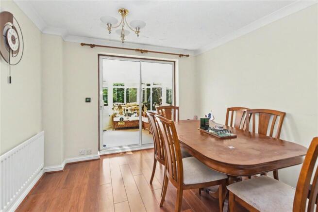 4 bed Detached for sale Image 8