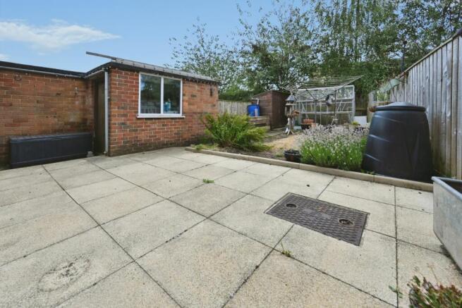 3 bed Semi-Detached for sale Image 12