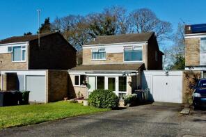 104, Warren Rise, Frimley, Camberley GU16 8SW