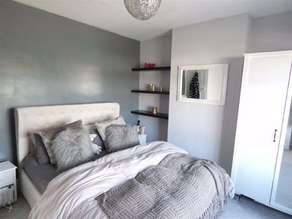BEDROOM 1