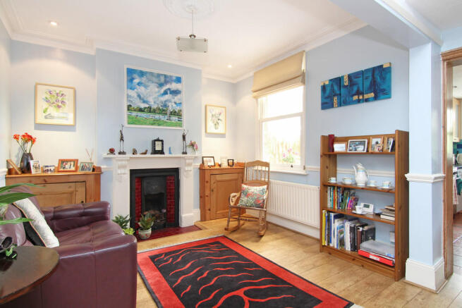 Photo 11