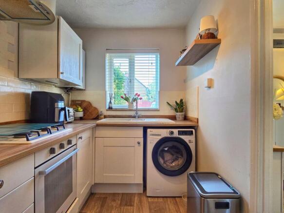 Tavistock Avenue, Ampthill, Bedford, MK45 photo 4