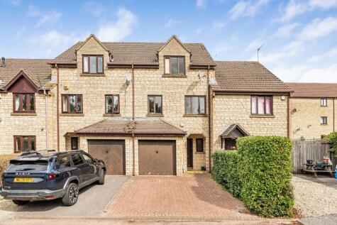 Hanstone Close, Cirencester, Gloucestershire, GL7