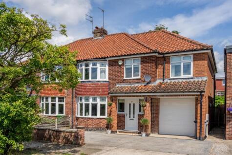 Middlethorpe Grove, off Tadcaster Road, York