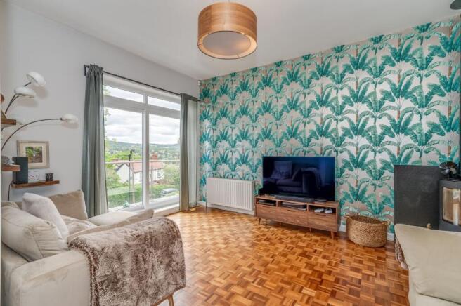 4 bed Detached for sale Image 10