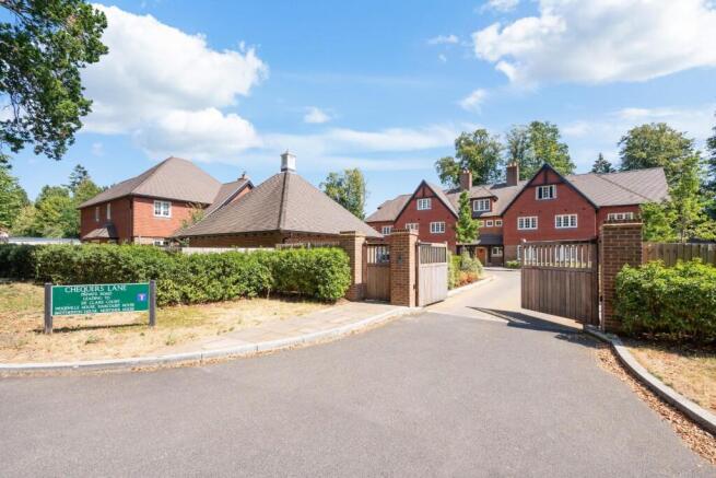 Chequers Lane