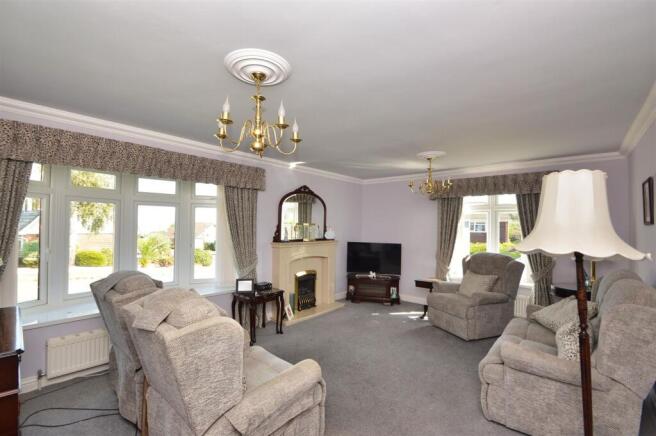 DSC_0147 (1) - Copy.jpg