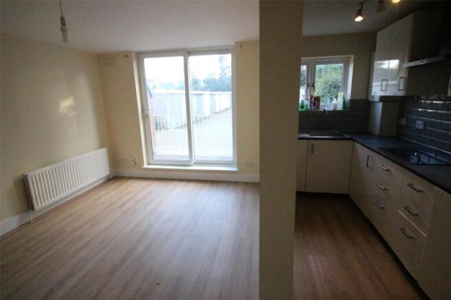 Brasted Close, Orpington, BR6 photo 4