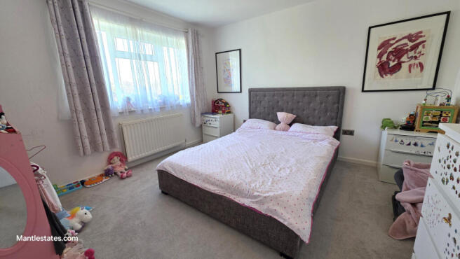REAR BEDROOM