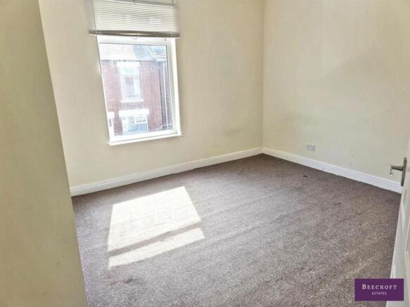2 bed Terraced for sale Image 9