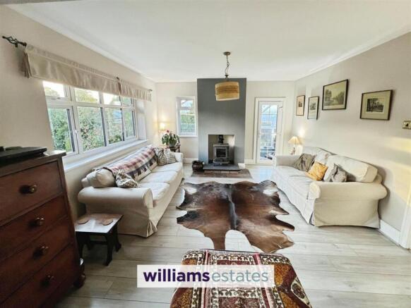 Open Plan Living / Dining Room