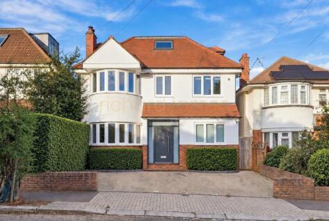 Uphill Grove, Mill Hill, NW7