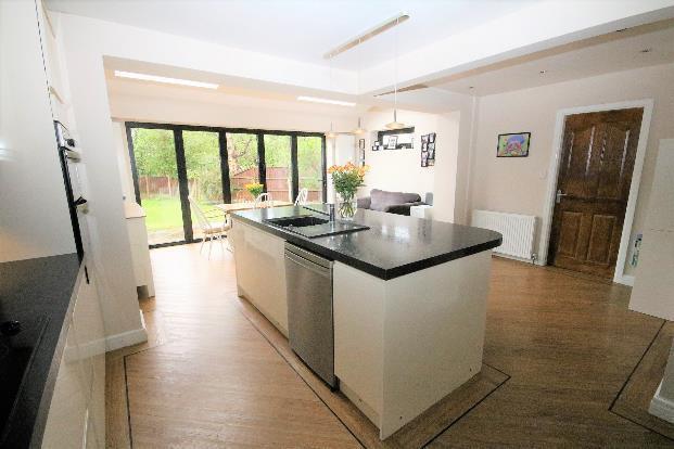family room 2.jpg