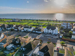 44, Leitrim Avenue, Shoeburyness, Southend-on-sea SS3 9HF