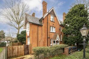 Flat 3, Newlands, Kingston Road, Wimbledon SW19 3NB