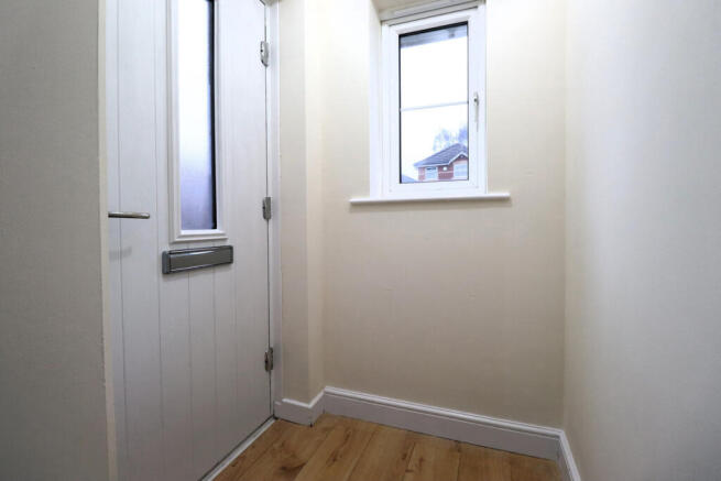 2 bed Semi-Detached for sale Image 5