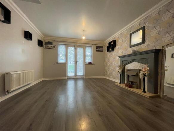 Lounge Dining Room.jpg