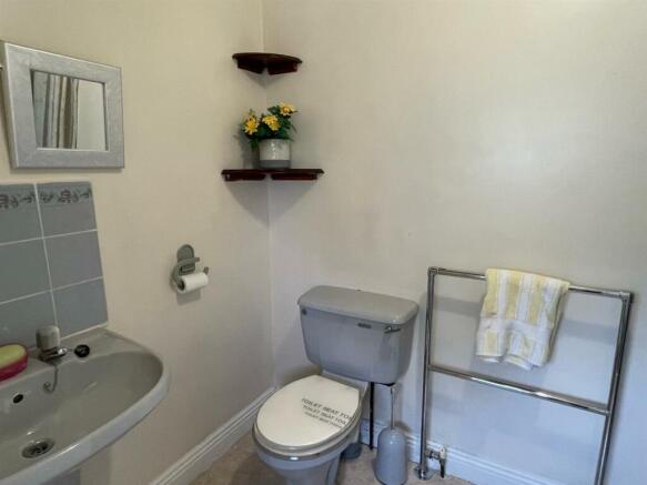 Shower Room.jpg