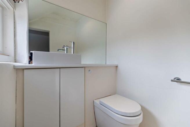 ensuite WC.jpg