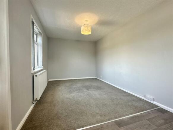 Dining Area.jpg