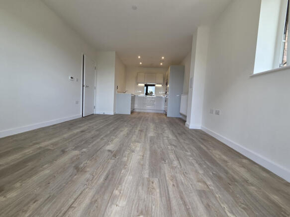 1 bed flat to rent Ensemble Road, EN4