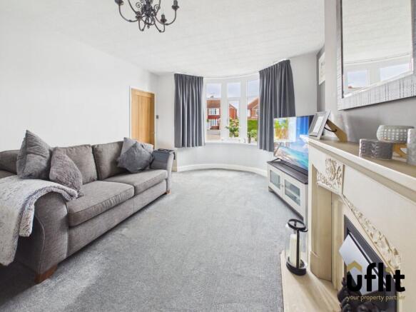 4 bed Semi-Detached for sale Image 8