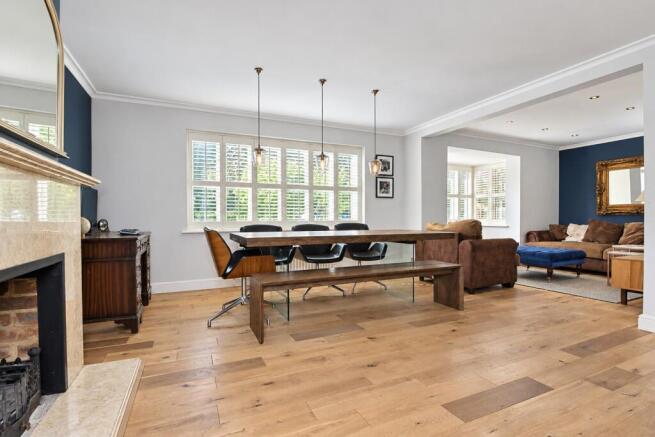 114 Waterdell Lane_Internals-8.jpg