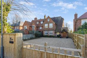 Highfield, Grove Road, Beaconsfield HP9 1UR
