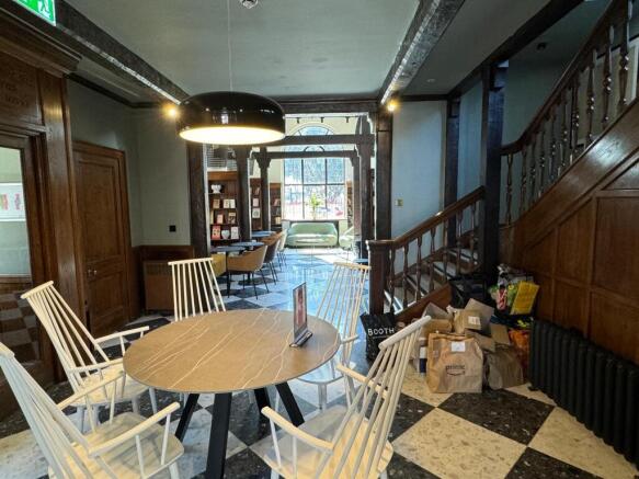 1 bed Flat to rent Image 7
