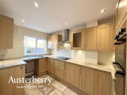 11, Bardsey Walk, Blurton, Stoke-on-trent ST3 2SW
