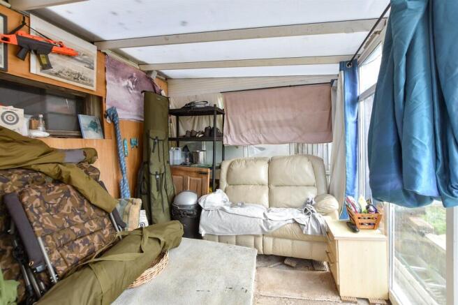 Lean-To