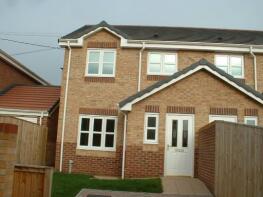 4, Queens Close, Great Preston, Leeds LS26 8FD