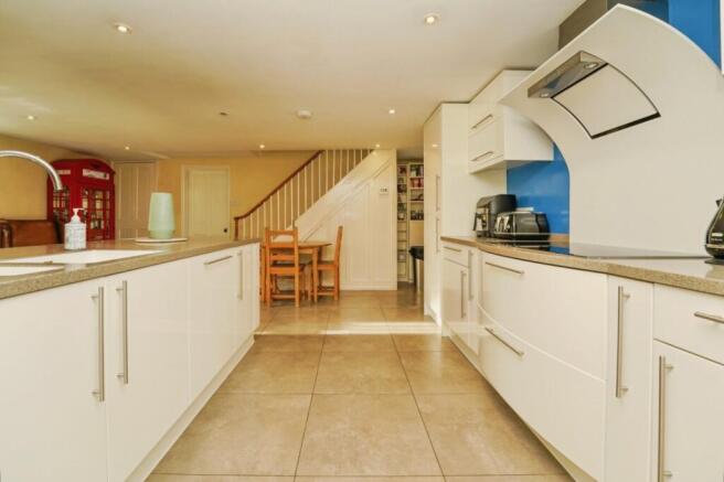 St. Lukes Road, Cheltenham, Gloucestershire, GL53 photo 4